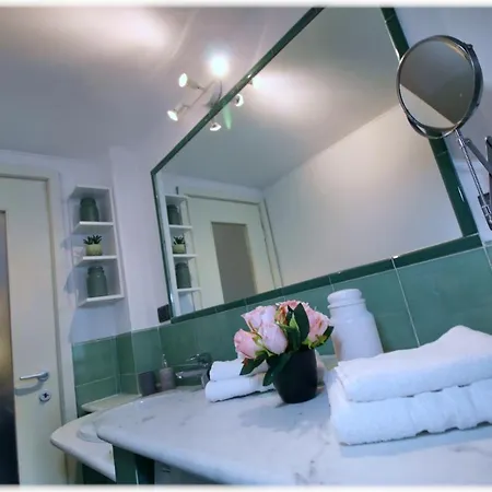 아파트 10 Min Metro Palavela